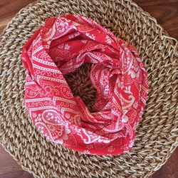 snood-ethnique-rouge-2