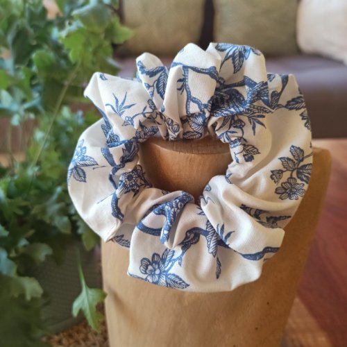 chouchou-toile-de-jouy-bleue