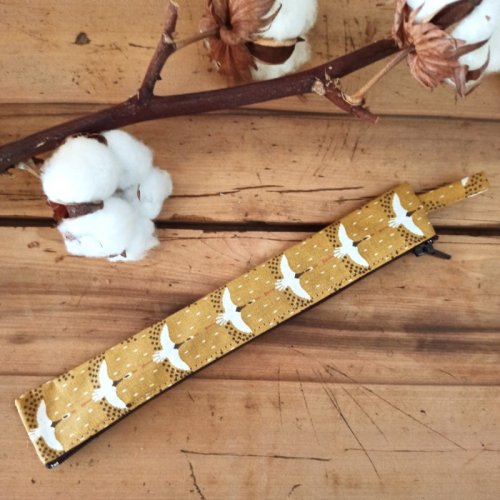 etui-a-brosse-a-dents-oiseaux-moutarde-1