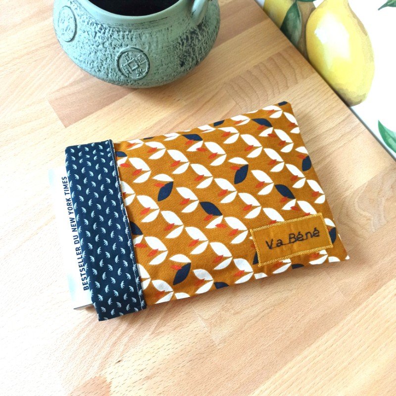 poche-a-livre-feuillage-moutarde-1