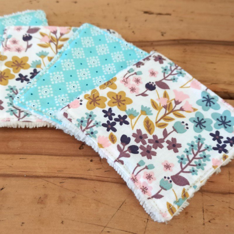 lingettes-demaquillantes-lavables-bleu-mauve-champetre-2